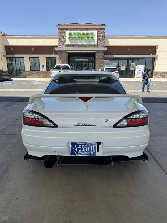 2000 Nissan S15 Silvia - Image 2 of 12