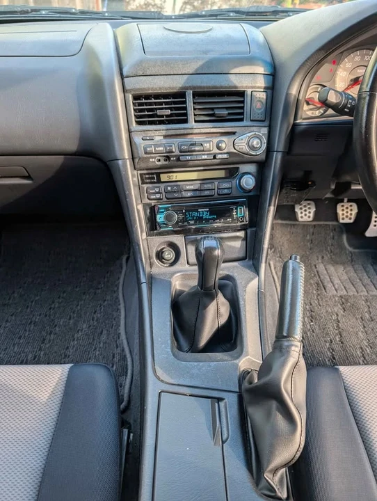 2000 Nissan R34 Skyline 10th Gen - Image 15 of 19