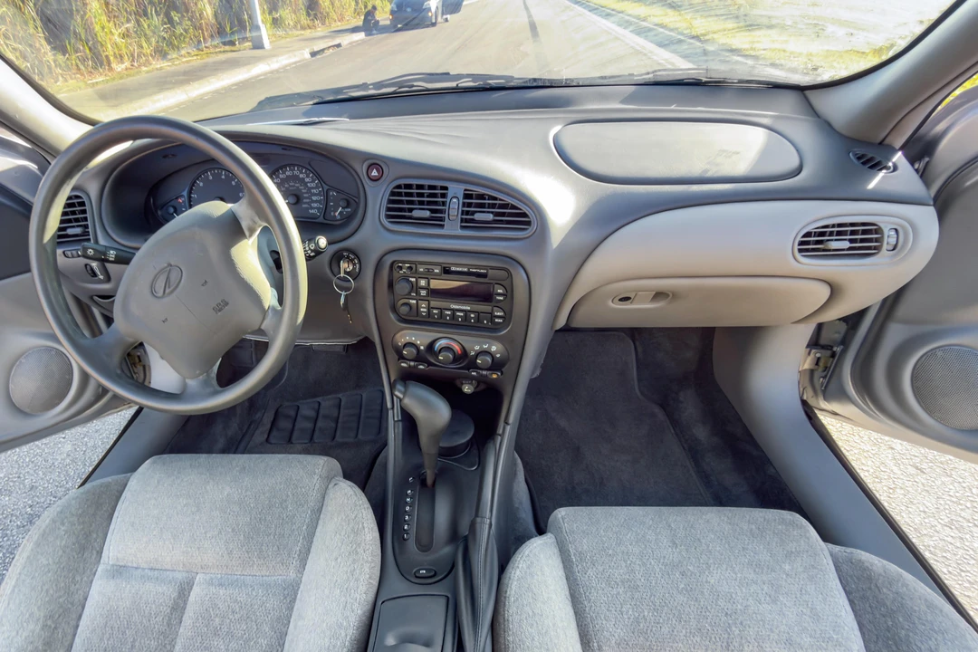 2000 Oldsmobile Alero - Image 30 of 31