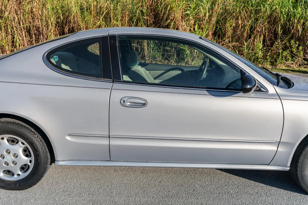 2000 Oldsmobile Alero - Image 22 of 31
