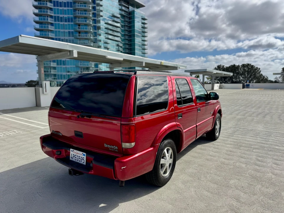 2000 Oldsmobile Bravada - Image 20 of 31