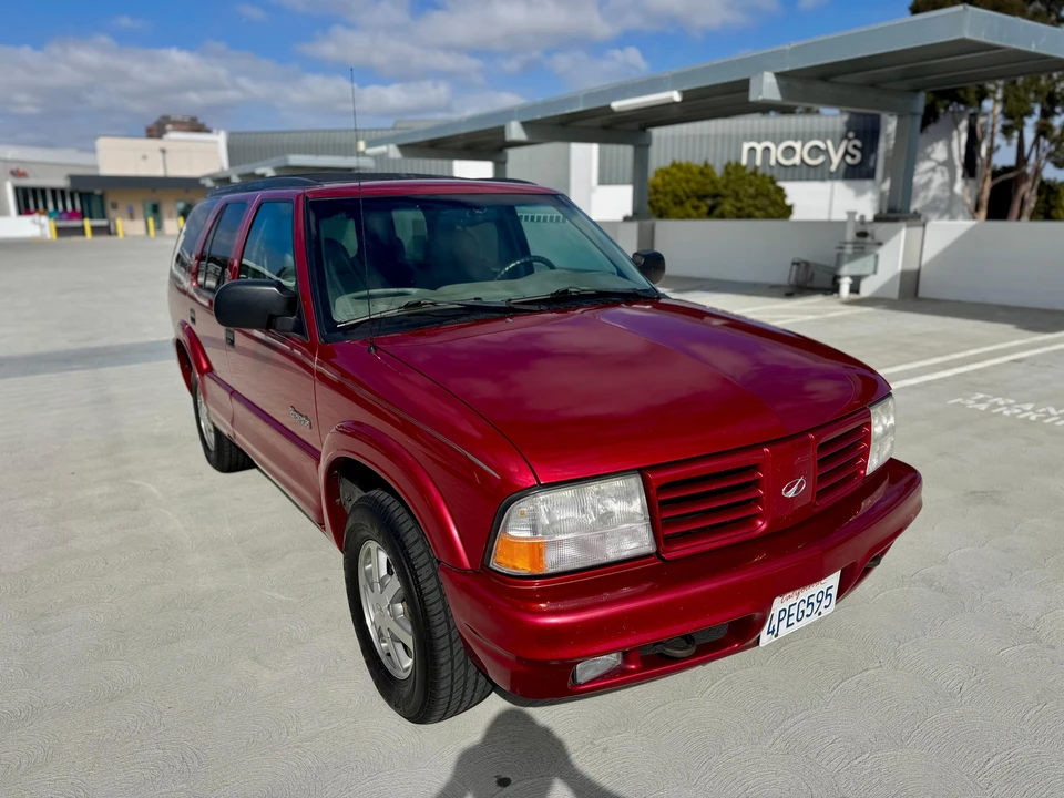 2000 Oldsmobile Bravada - Image 27 of 31