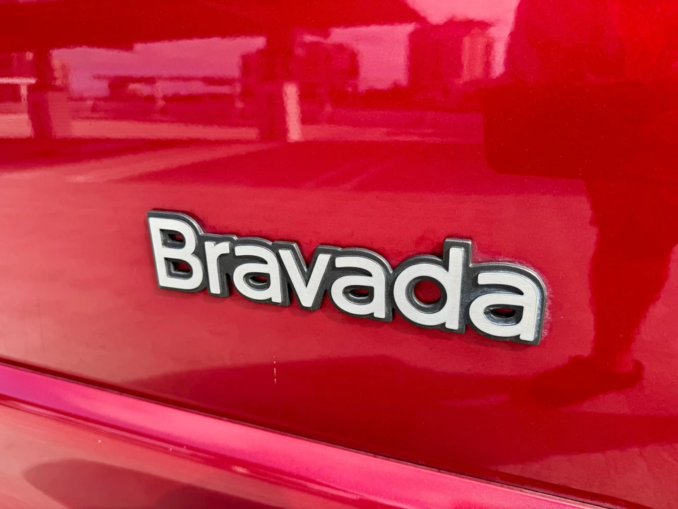 2000 Oldsmobile Bravada - Image 31 of 31