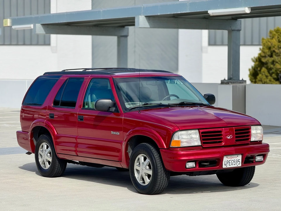 2000 Oldsmobile Bravada - Image 25 of 31
