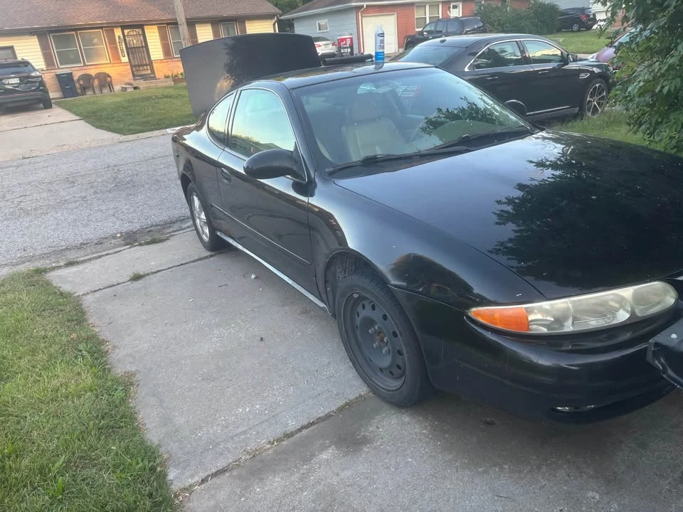 2000 Oldsmobile Alero - Image 10 of 13