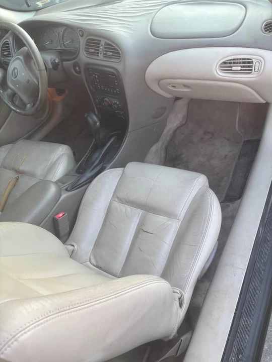 2000 Oldsmobile Alero - Image 13 of 13
