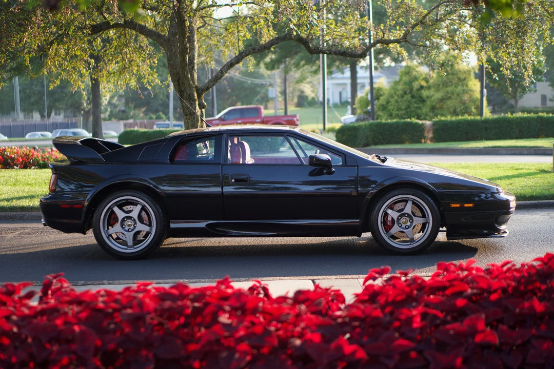 2000 Lotus Esprit V8 - Image 10 of 31