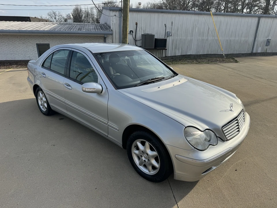 2000 Mercedes-Benz W202 C-Class - Image 8 of 21