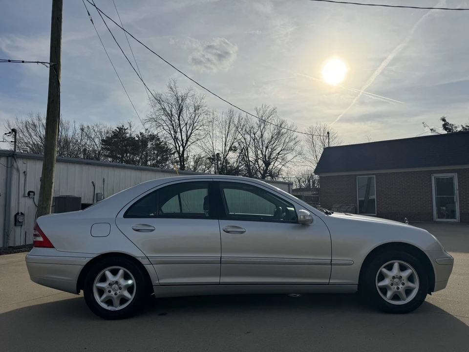 2000 Mercedes-Benz W202 C-Class - Image 7 of 21