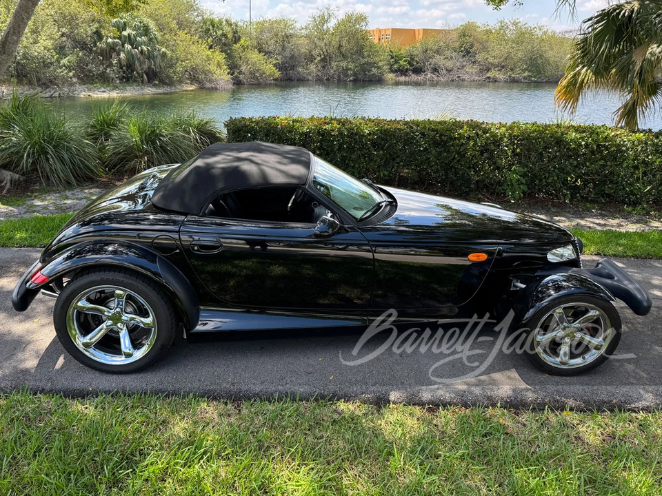 2000 Plymouth Prowler - Image 14 of 31