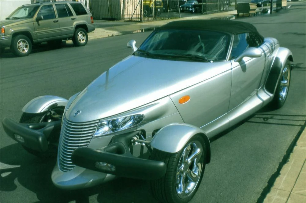 2000 Plymouth Prowler - Image 2 of 5