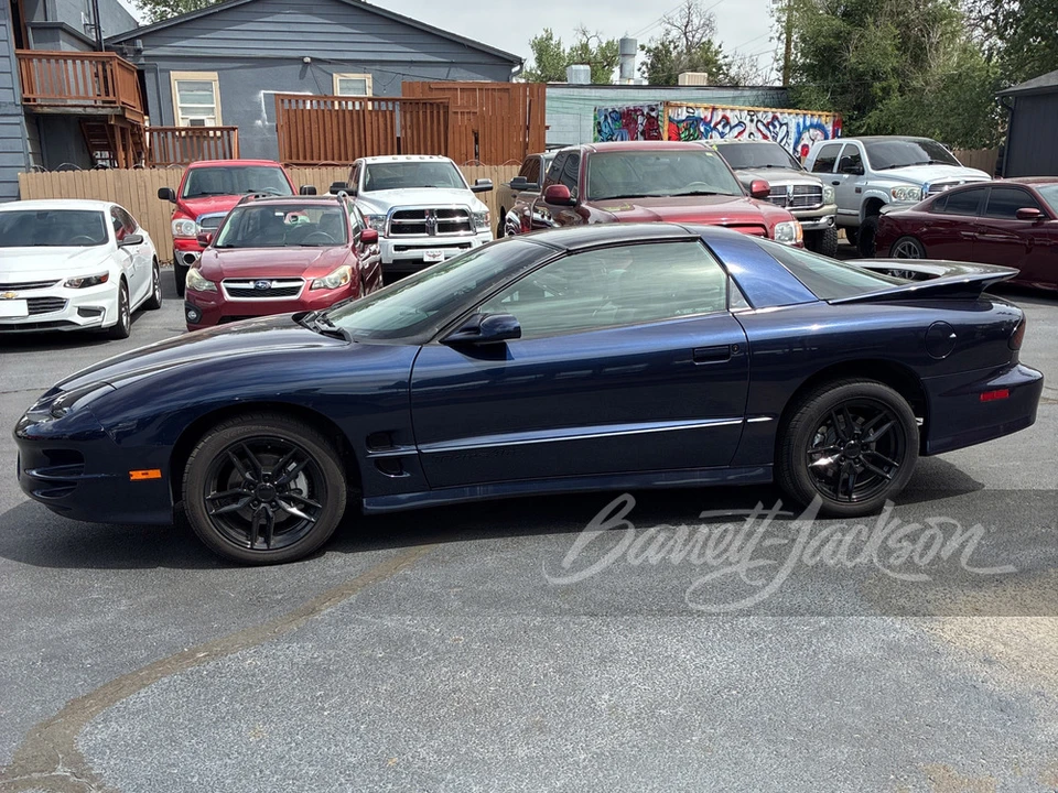 2000 Pontiac Firebird Trans Am 4th Gen - Image 2 of 30