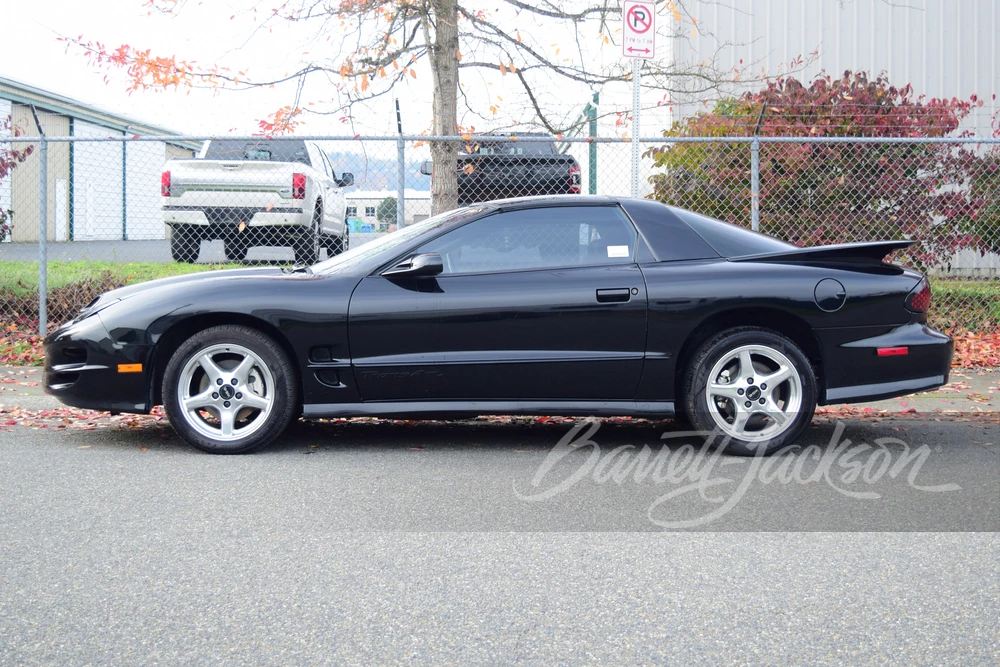 2000 Pontiac Firebird Trans Am 4th Gen - Image 10 of 10