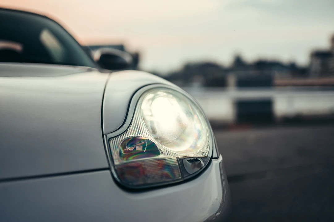 2000 Porsche 996 Carrera - Image 19 of 31