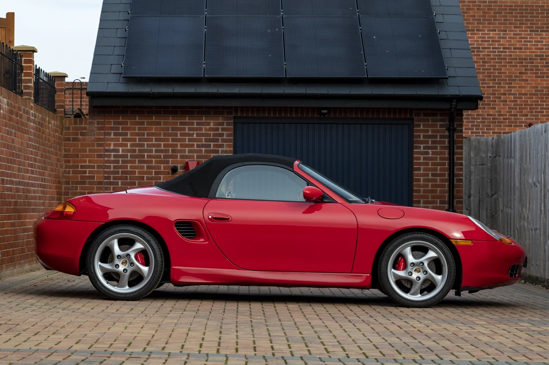 2000 Porsche 986 Boxster S - Image 16 of 31