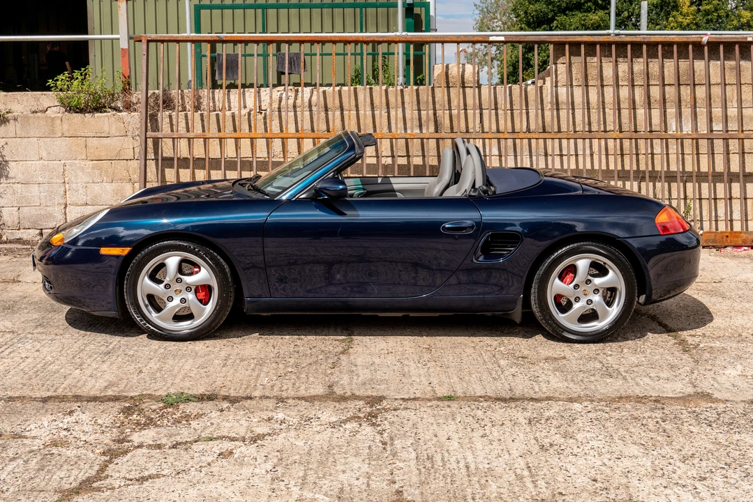 2000 Porsche 986 Boxster S - Image 14 of 31