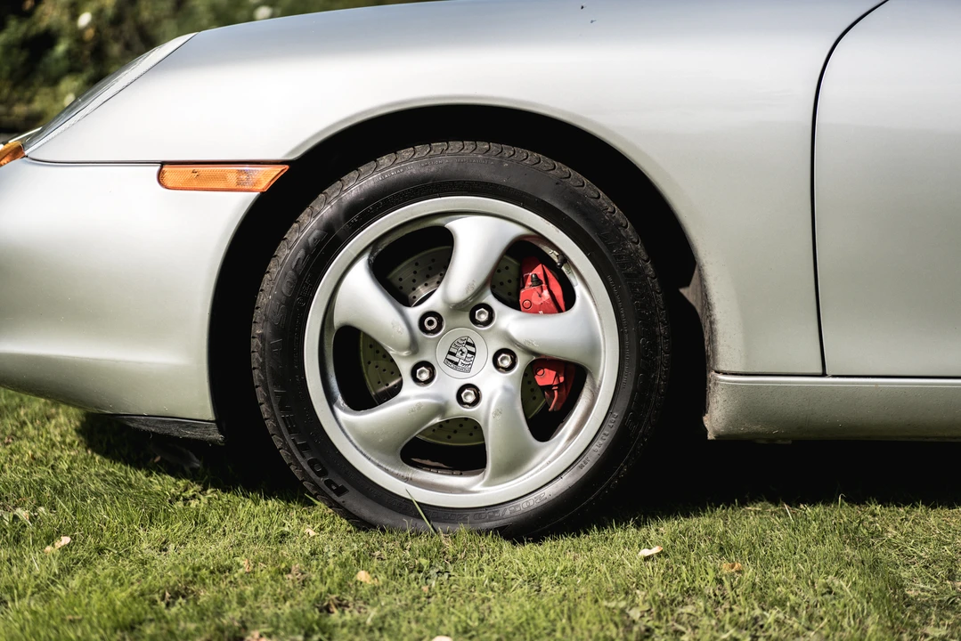 2000 Porsche 986 Boxster S - Image 11 of 31
