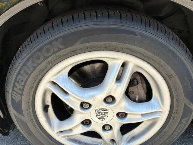 2000 Porsche 986 Boxster - Image 8 of 15