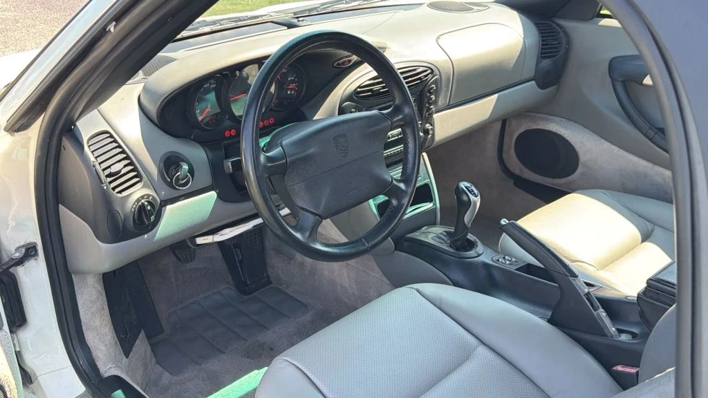 2000 Porsche 986 Boxster - Image 18 of 18