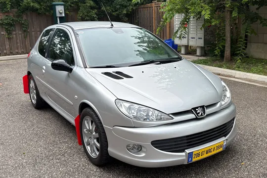 2000 Peugeot 206 Grand Tourisme 5-Speed