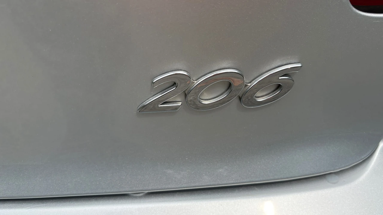 2000 Peugeot - Image 28 of 31