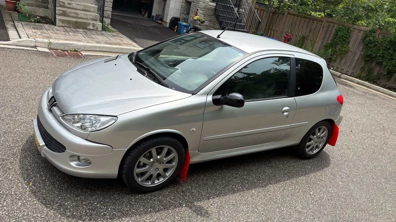 2000 Peugeot - Image 10 of 31