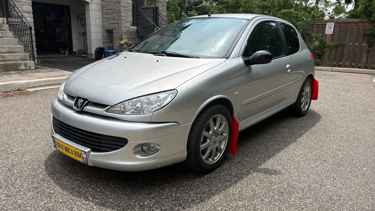 2000 Peugeot - Image 8 of 31