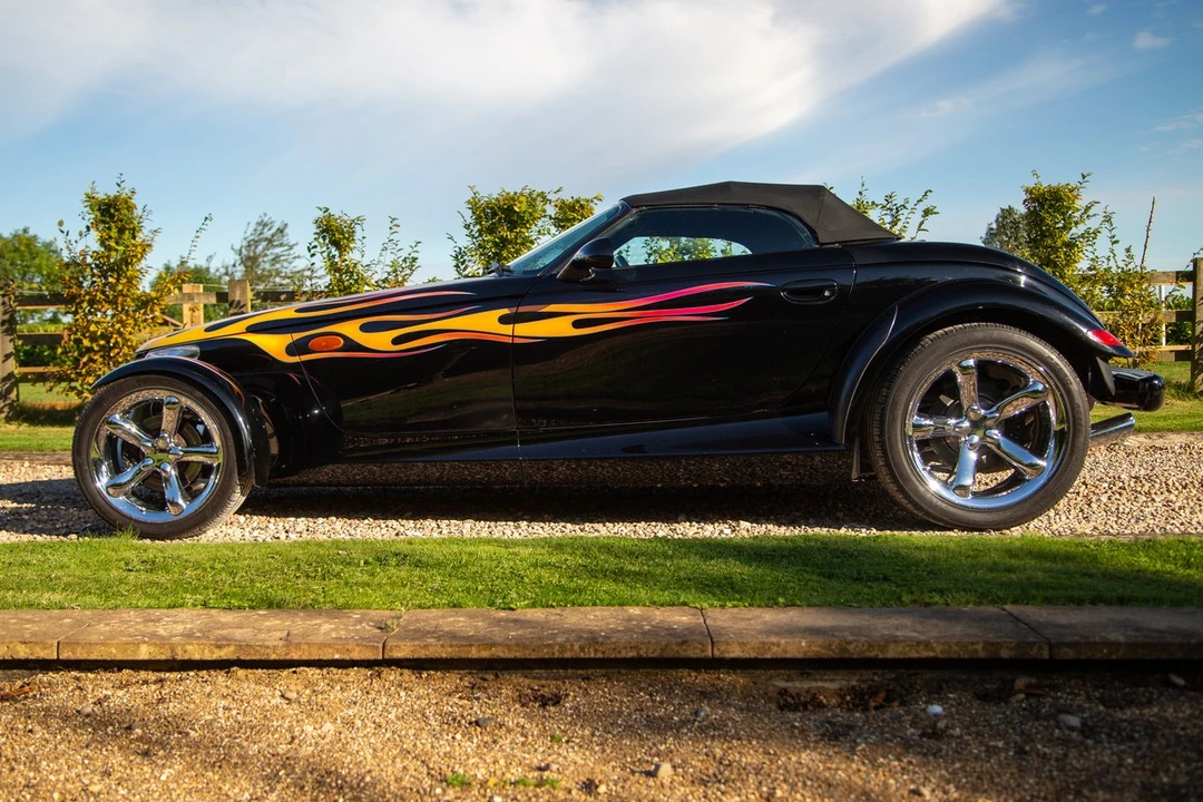 2000 Plymouth Prowler - Image 15 of 30