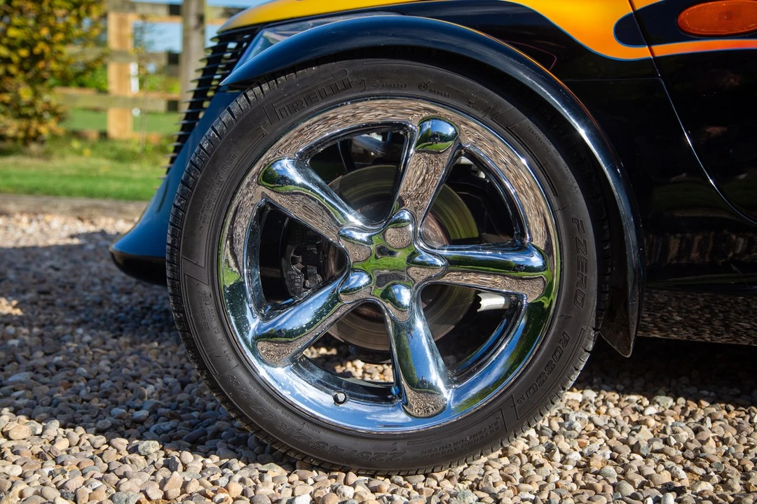 2000 Plymouth Prowler - Image 16 of 30