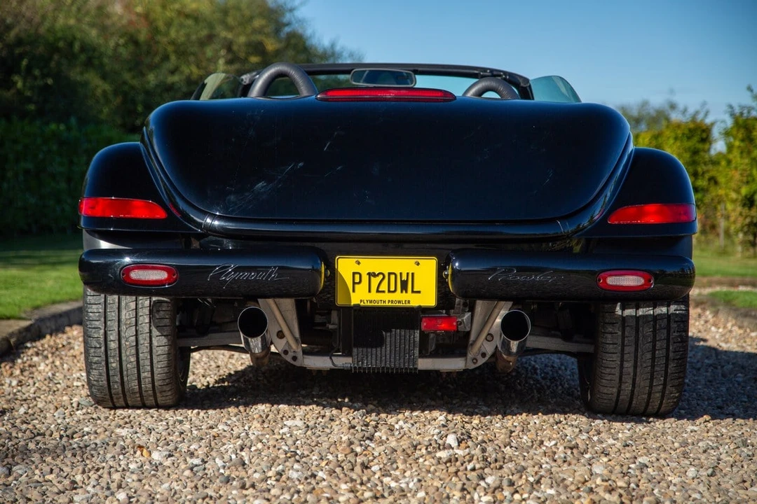 2000 Plymouth Prowler - Image 7 of 30