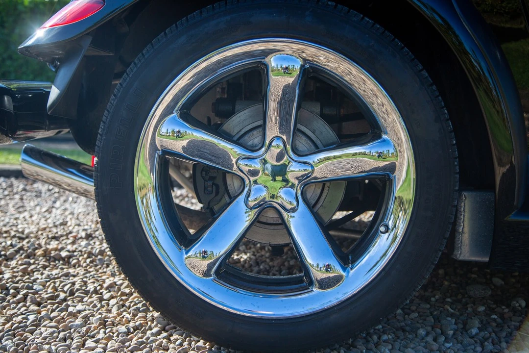 2000 Plymouth Prowler - Image 18 of 30