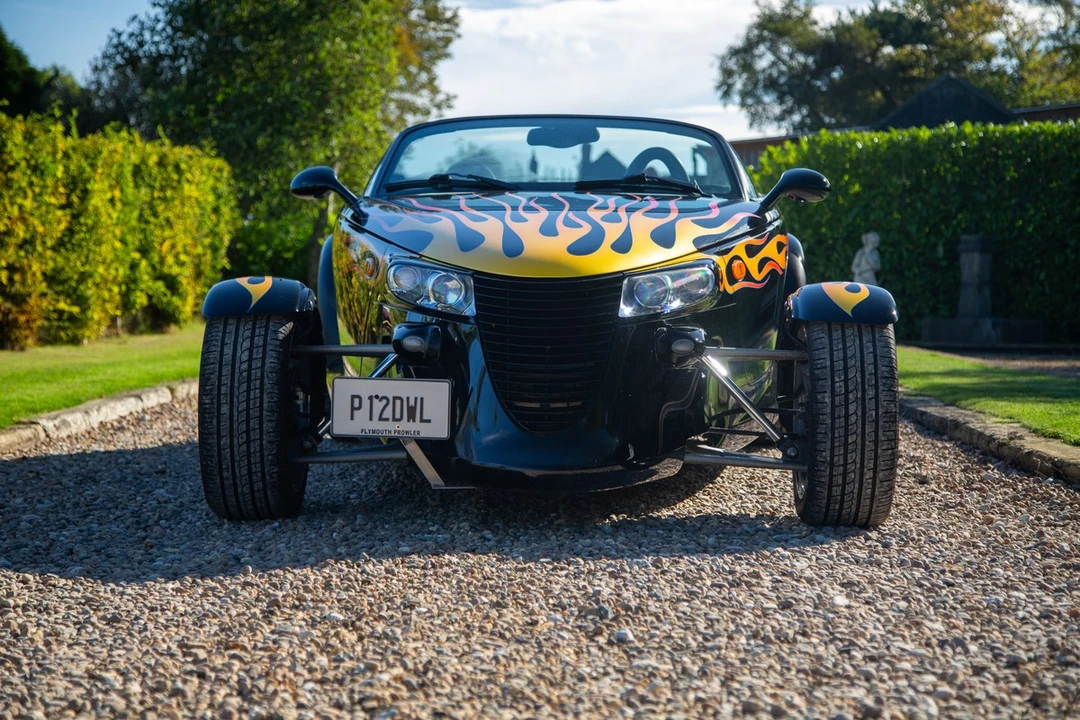 2000 Plymouth Prowler - Image 2 of 30