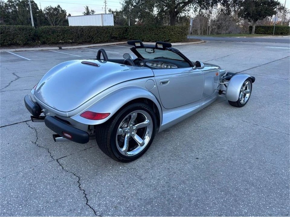 2000 Plymouth Prowler - Image 3 of 31