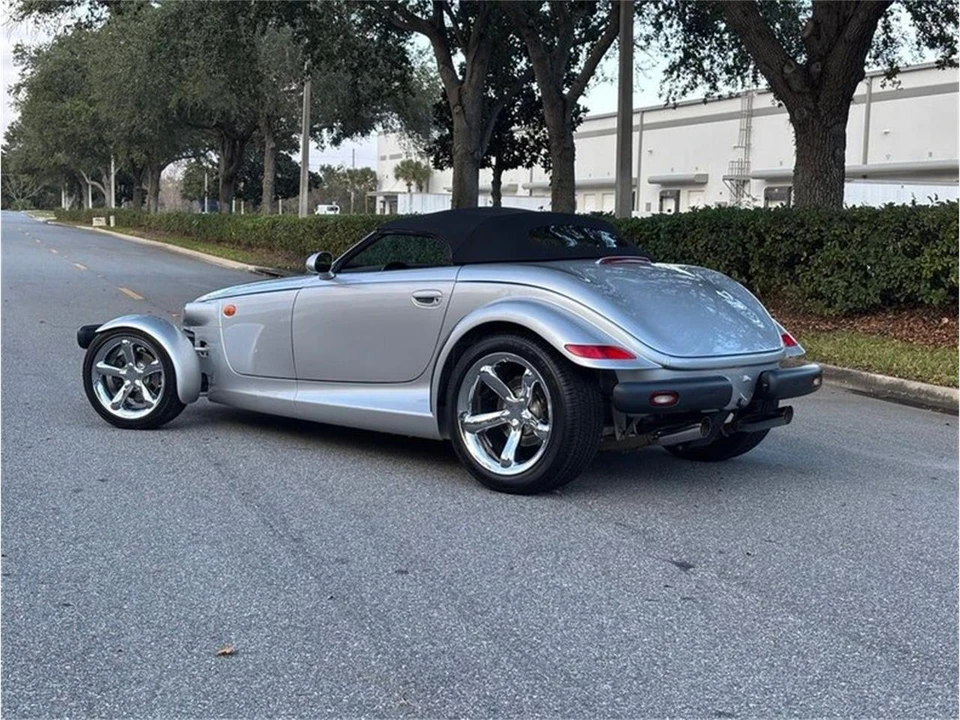 2000 Plymouth Prowler - Image 4 of 31