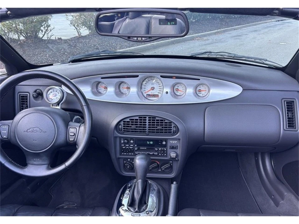 2000 Plymouth Prowler - Image 18 of 31