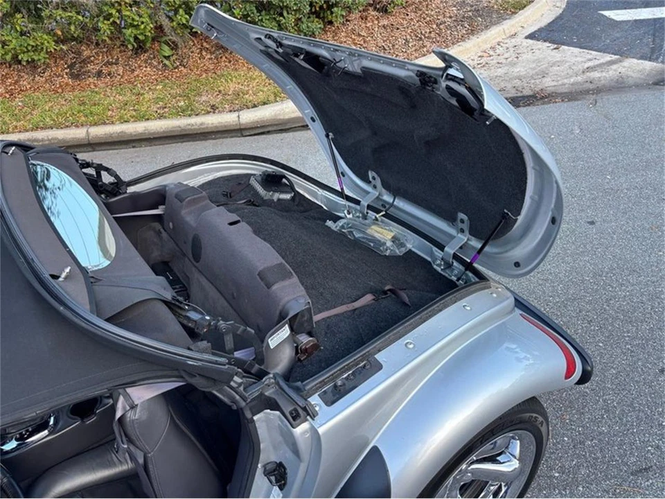 2000 Plymouth Prowler - Image 24 of 31