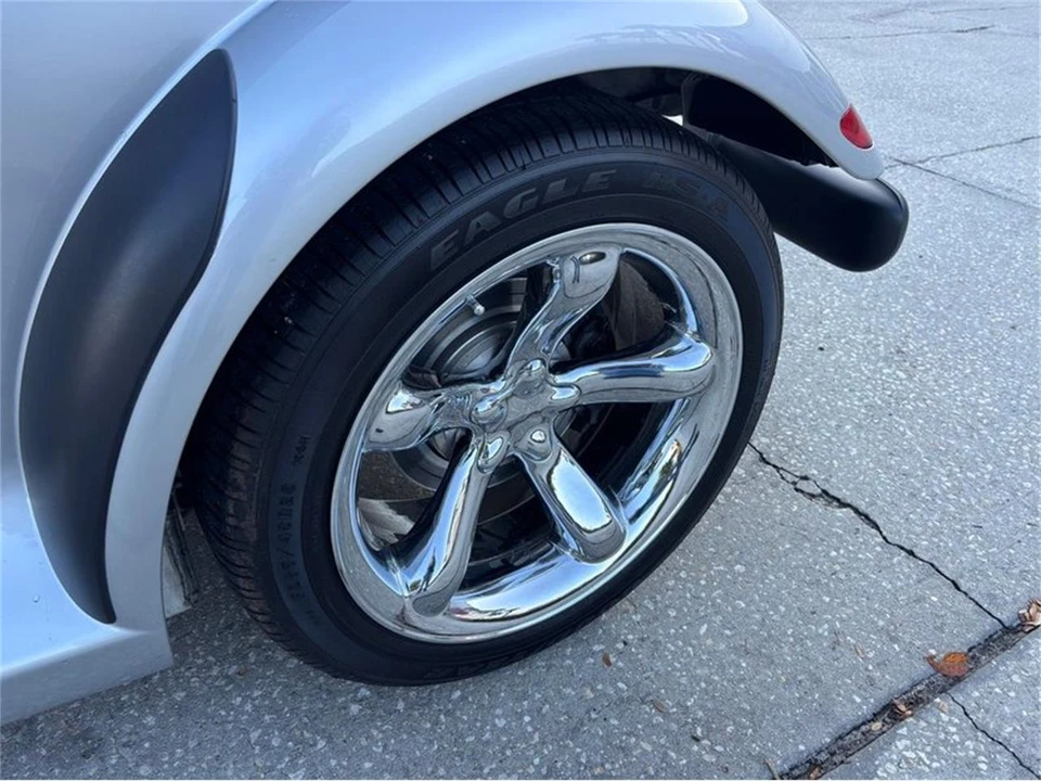 2000 Plymouth Prowler - Image 27 of 31