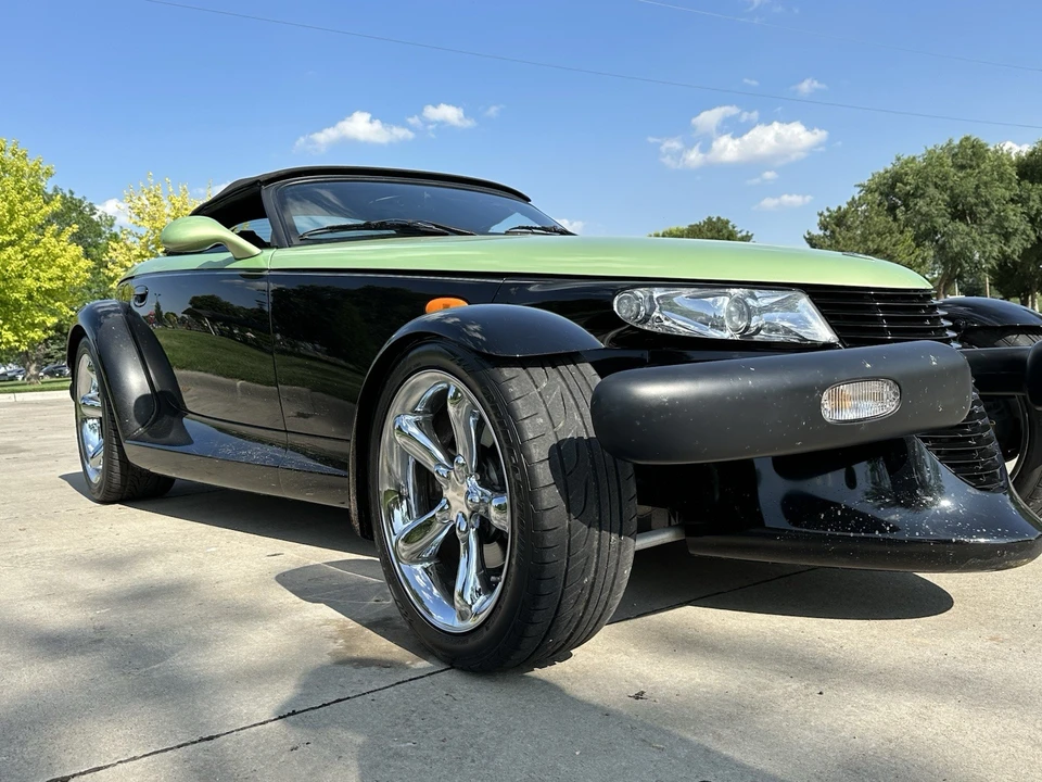 2000 Plymouth Prowler - Image 15 of 24