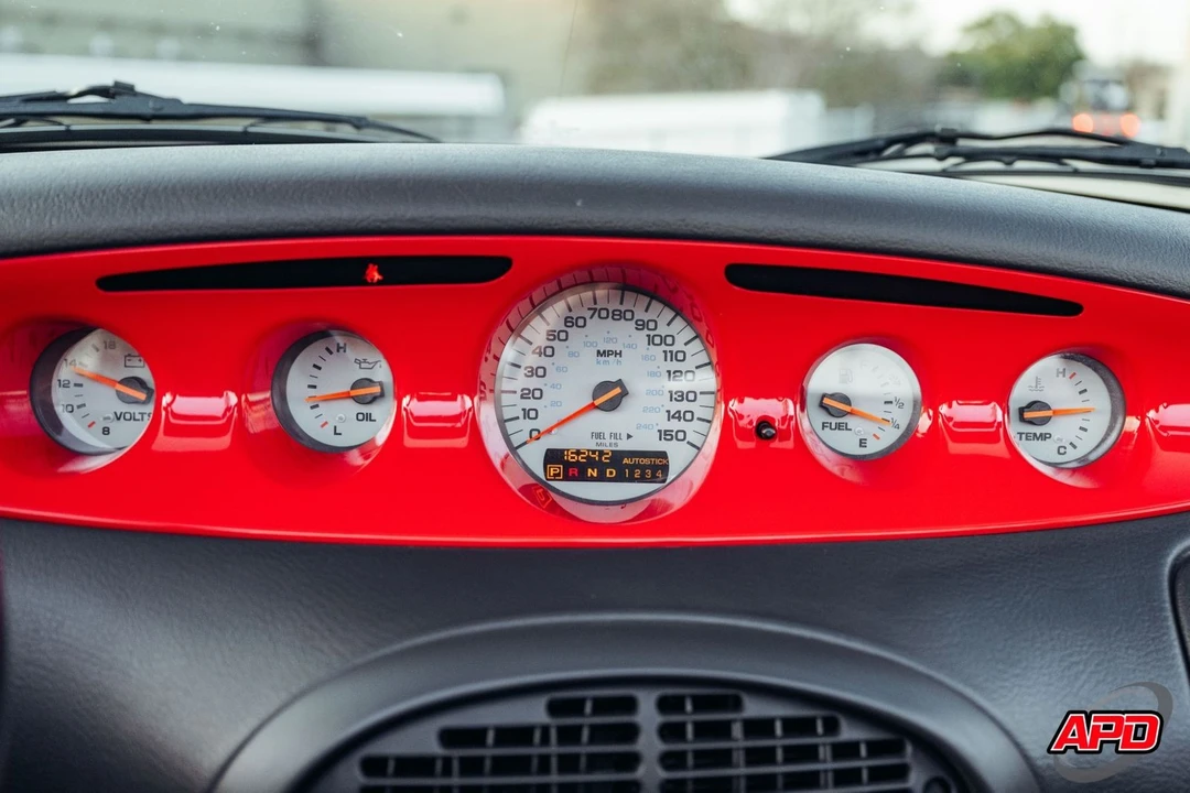 2000 Plymouth Prowler - Image 9 of 12