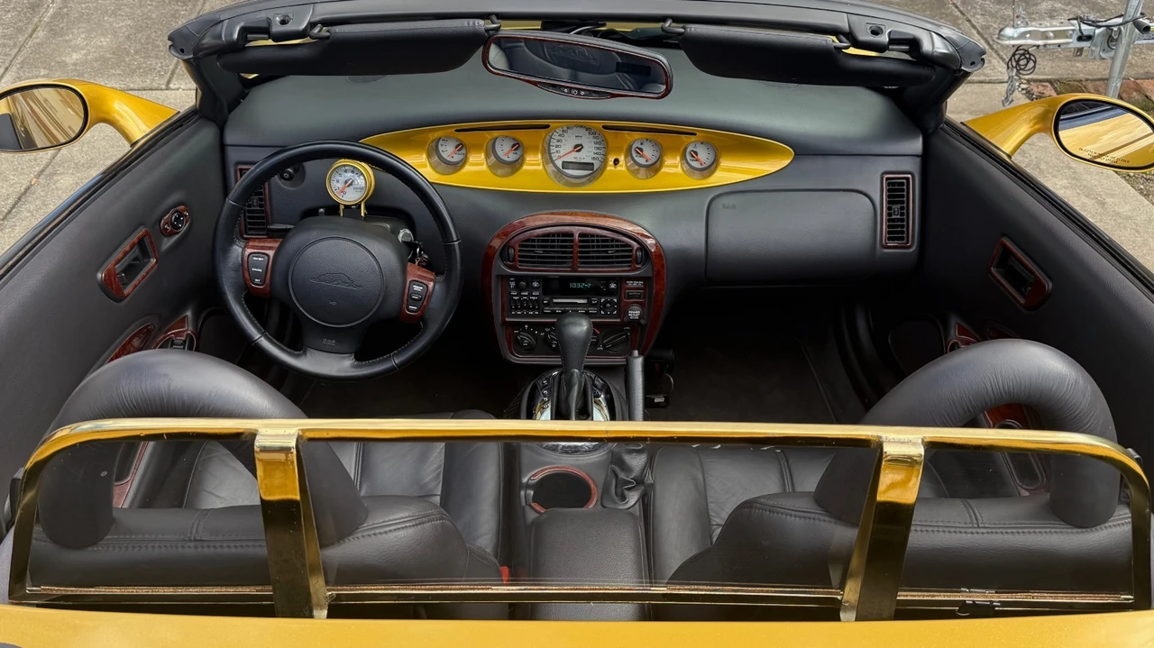 2000 Plymouth Prowler - Image 10 of 13