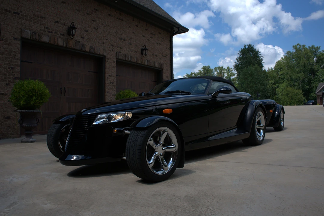 2000 Plymouth Prowler - Image 18 of 31