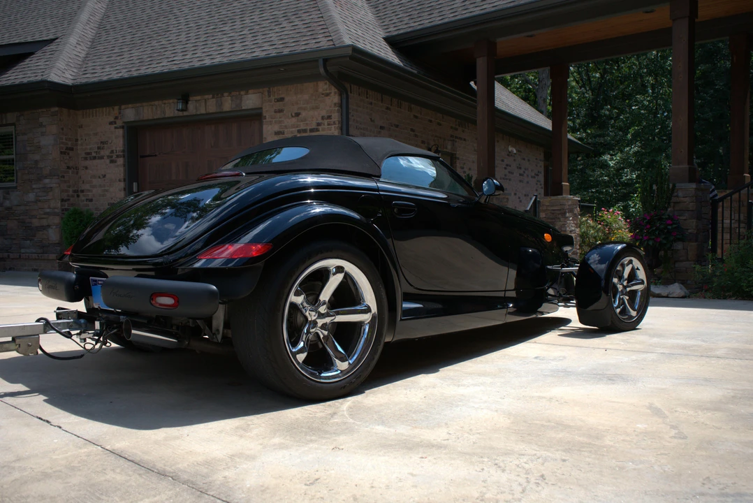 2000 Plymouth Prowler - Image 15 of 31
