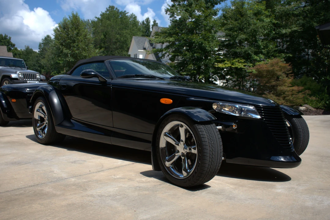 2000 Plymouth Prowler - Image 22 of 31