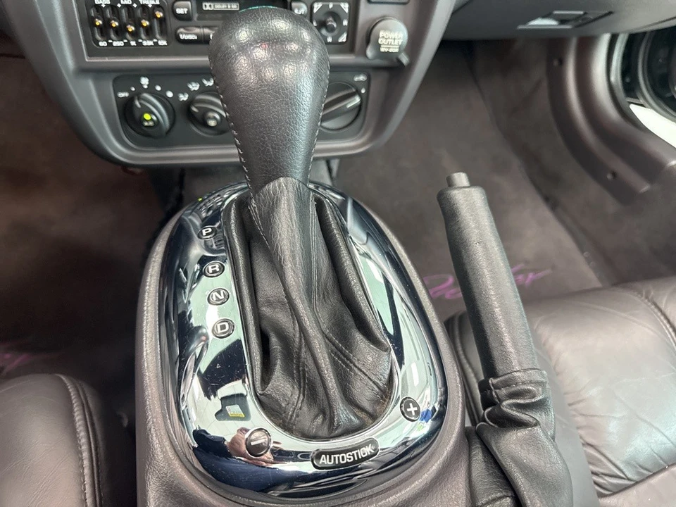 2000 Plymouth Prowler - Image 16 of 21
