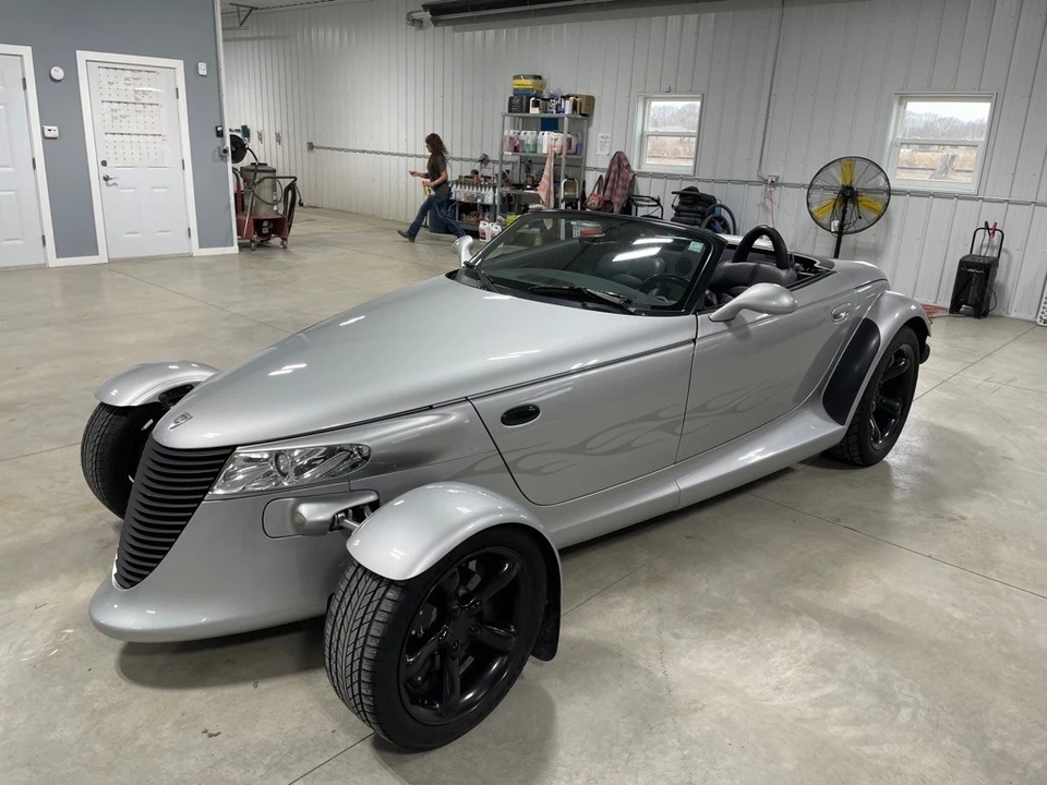 2000 Plymouth Prowler - Image 10 of 21