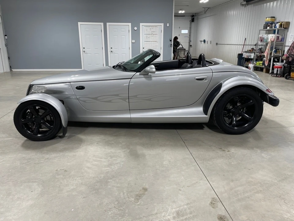 2000 Plymouth Prowler - Image 11 of 21