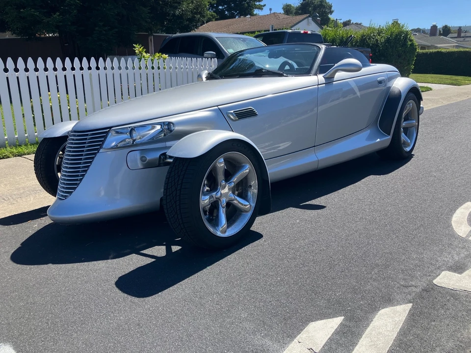 2000 Plymouth Prowler - Image 2 of 17