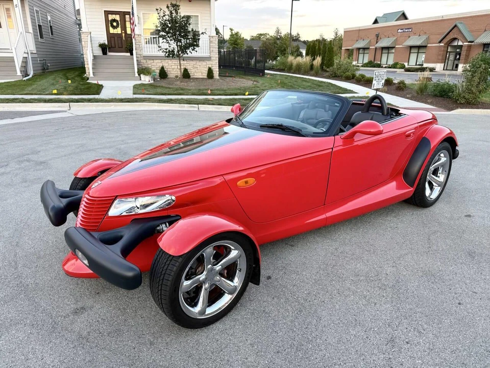 2000 Plymouth Prowler - Image 2 of 31