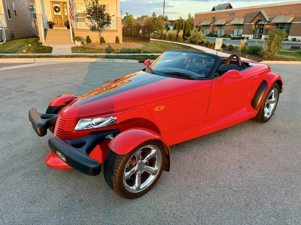 2000 Plymouth Prowler - Image 3 of 31