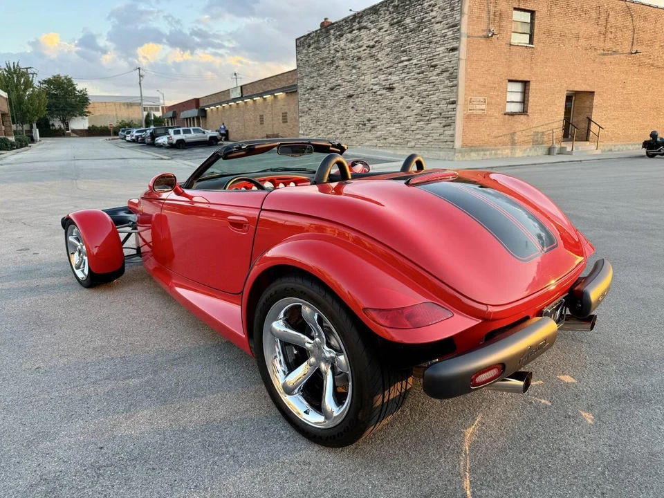 2000 Plymouth Prowler - Image 17 of 31